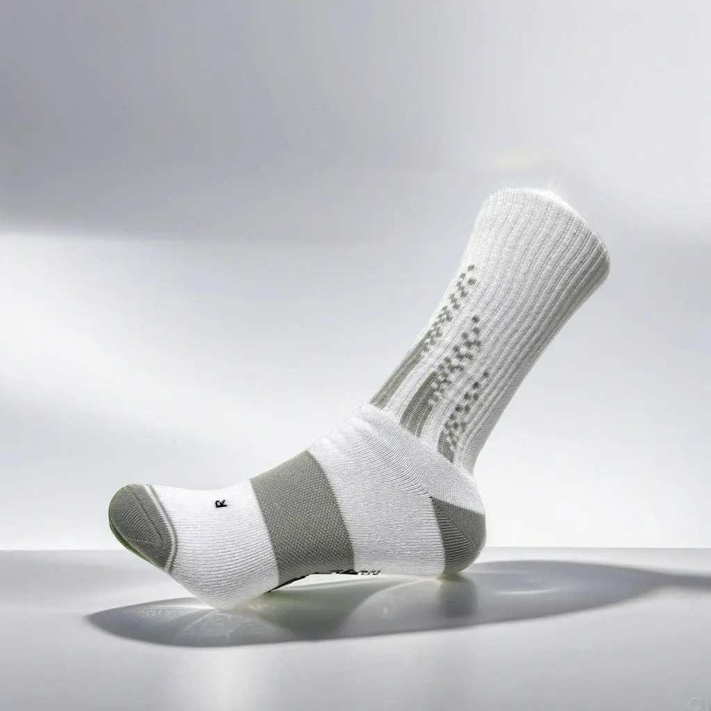 Padel socks with reinforced padding and optimal grip for athletic performance.